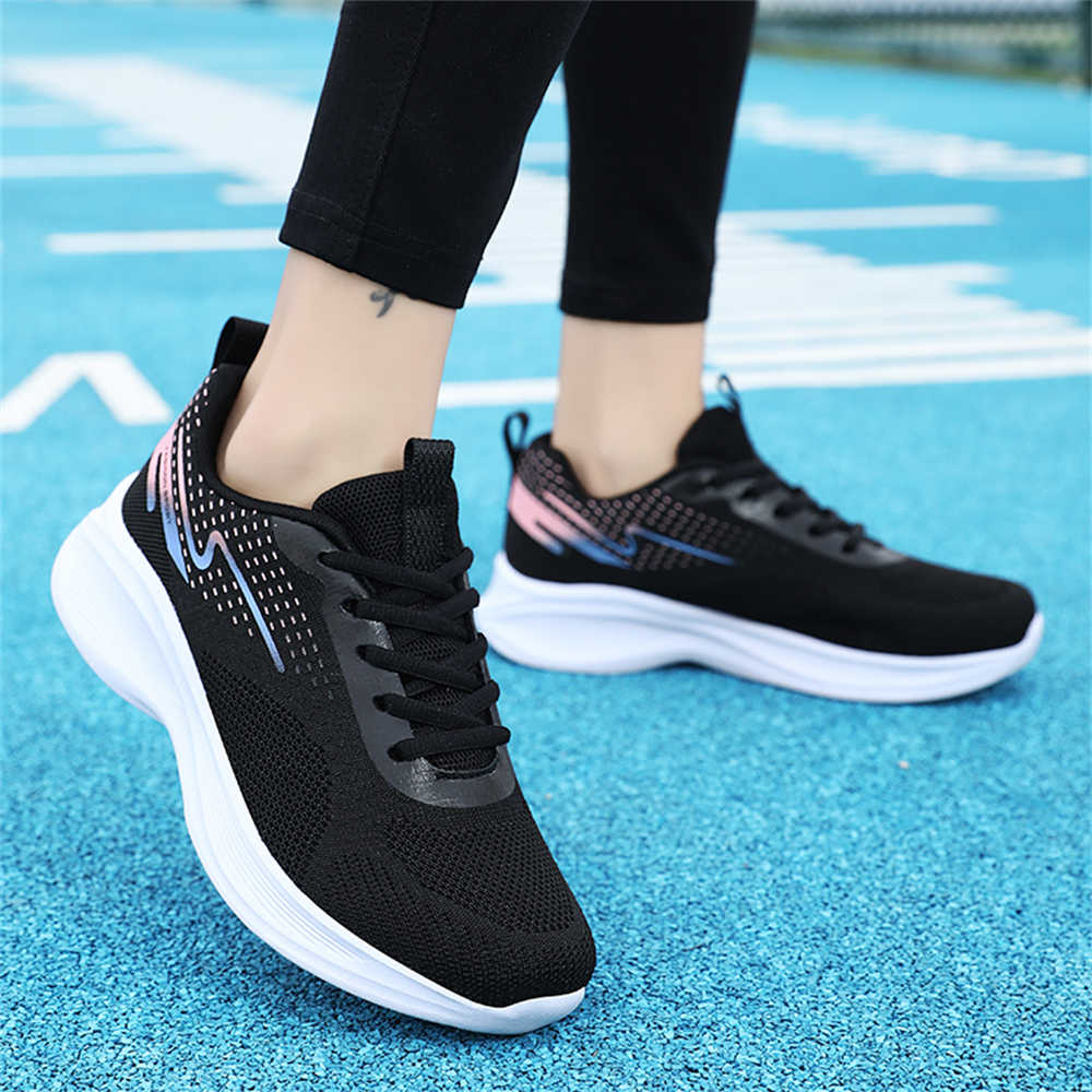 Siyah Bağcıklı Spor Ayakkabı K - Women'S Yellow Fashion Sneakers incelemesi ve fiyatı